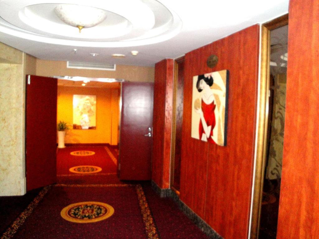 Overseas Chinese International Hotel Qingdao Luaran gambar