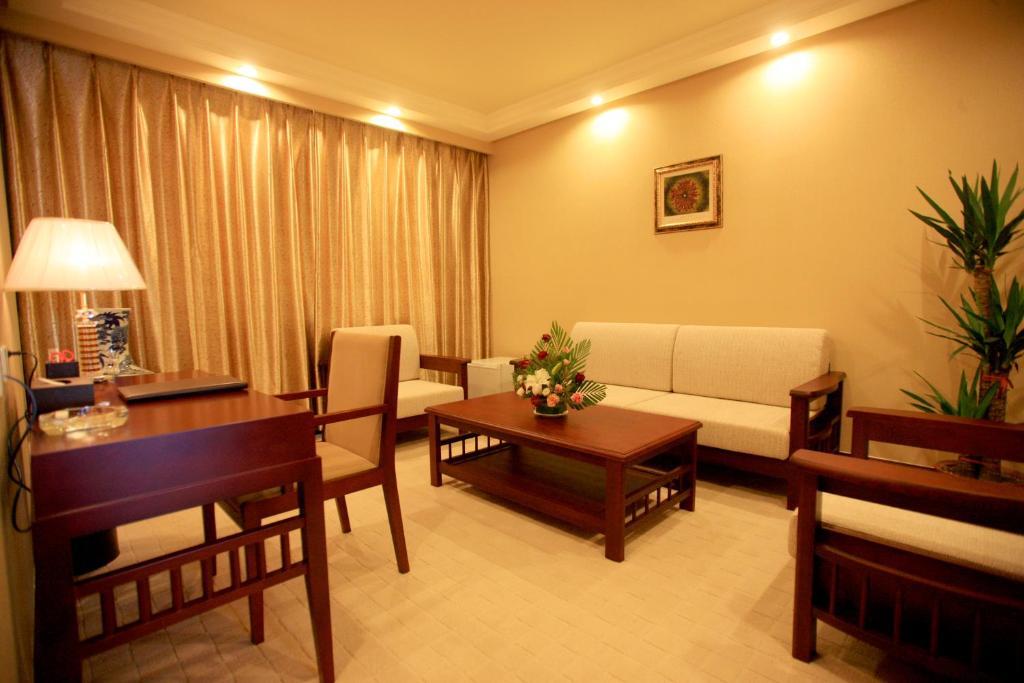 Overseas Chinese International Hotel Qingdao Luaran gambar