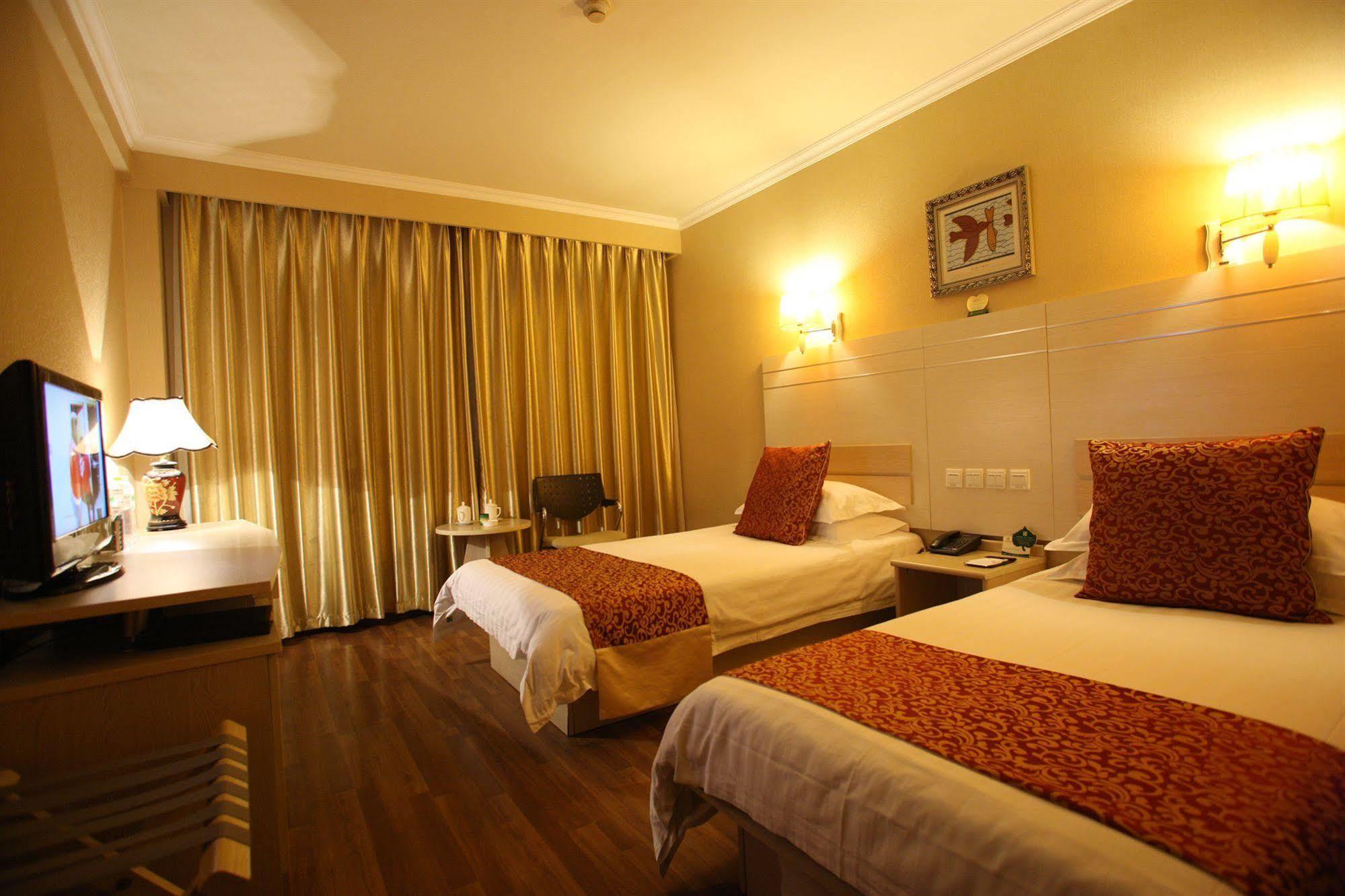 Overseas Chinese International Hotel Qingdao Luaran gambar