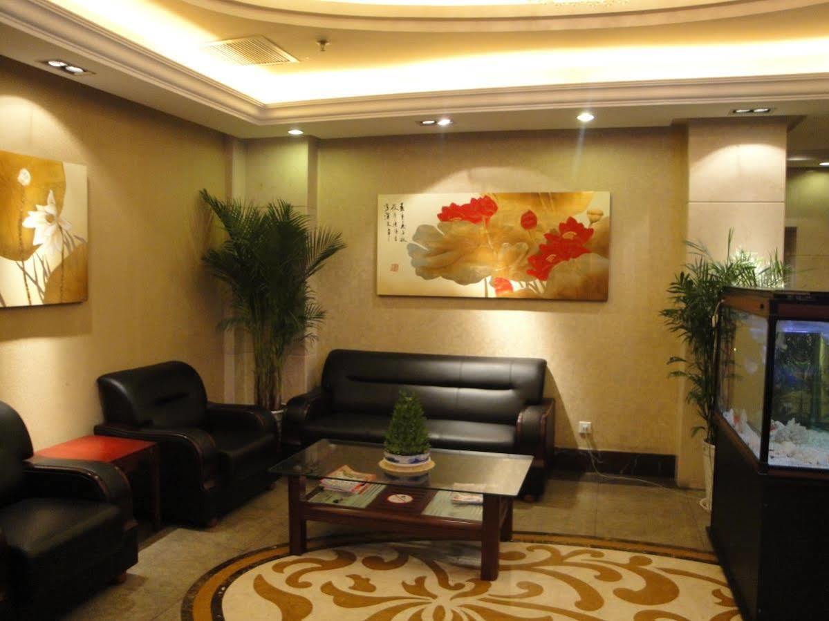 Overseas Chinese International Hotel Qingdao Luaran gambar